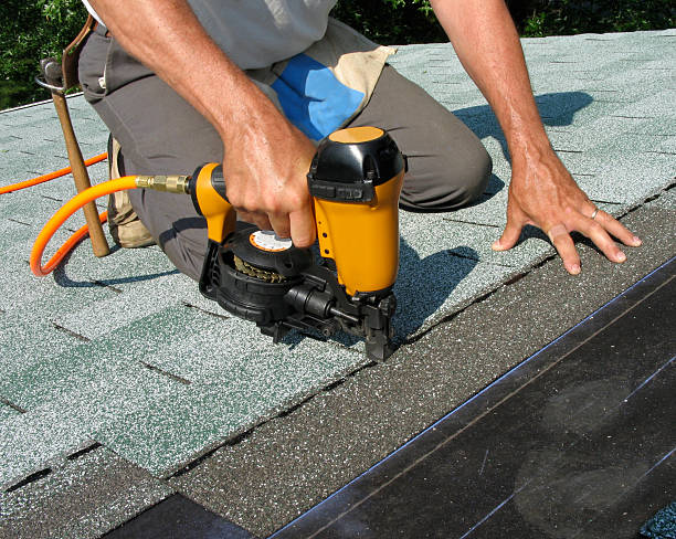 Quick and Trustworthy Emergency Roof Repair Services in Meadow Woods, FL
